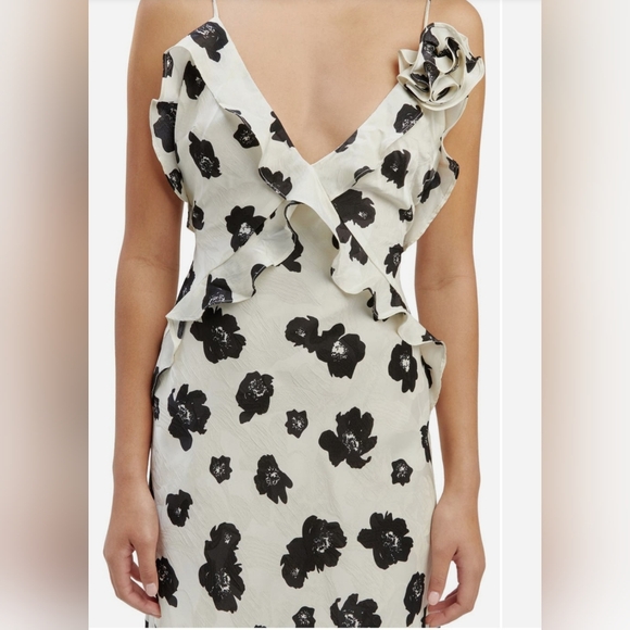 #135 Bardot Olea Floral Ruffle Midi/ Maxi Dress NWT - Picture 6 of 9